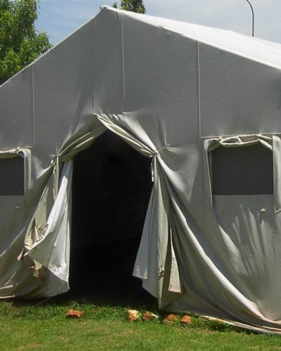Изготавливаем солдатские палатки в Томилино вместимостью <strong>до 70 человек</strong>